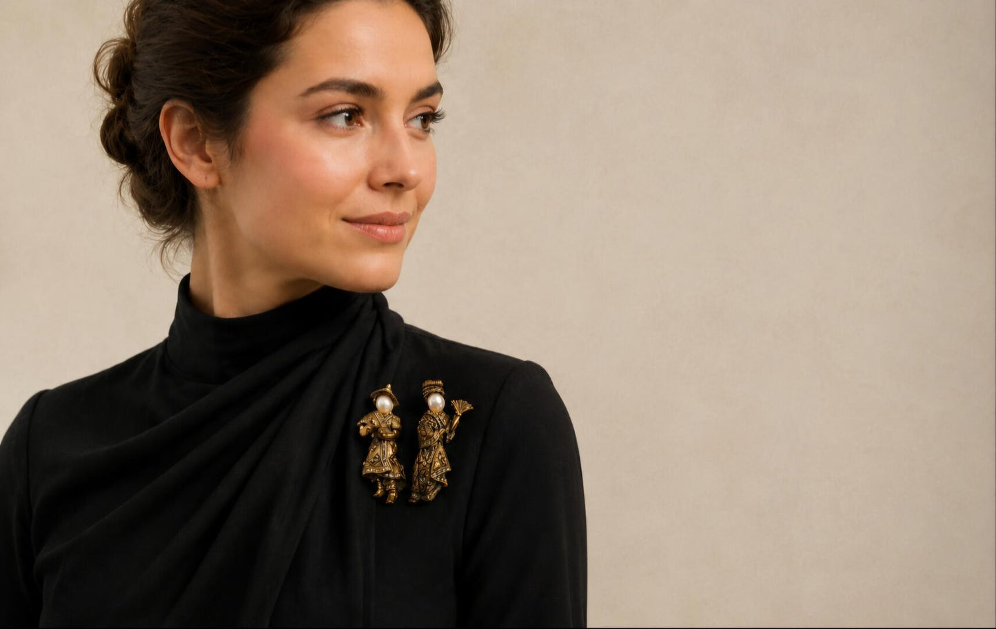 Geisha Brooch Set