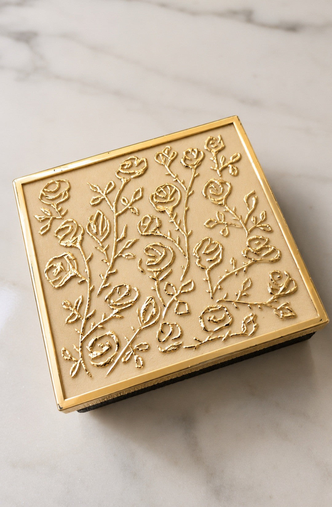 Vintage Filigree Miniature Portrait Vanity Compact