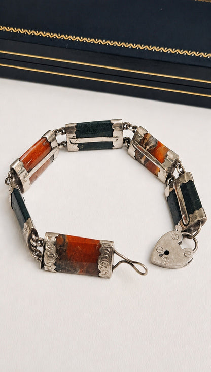 Victorian Scottish Agate Pebble Bracelet (Crafted in Sterling Silver)