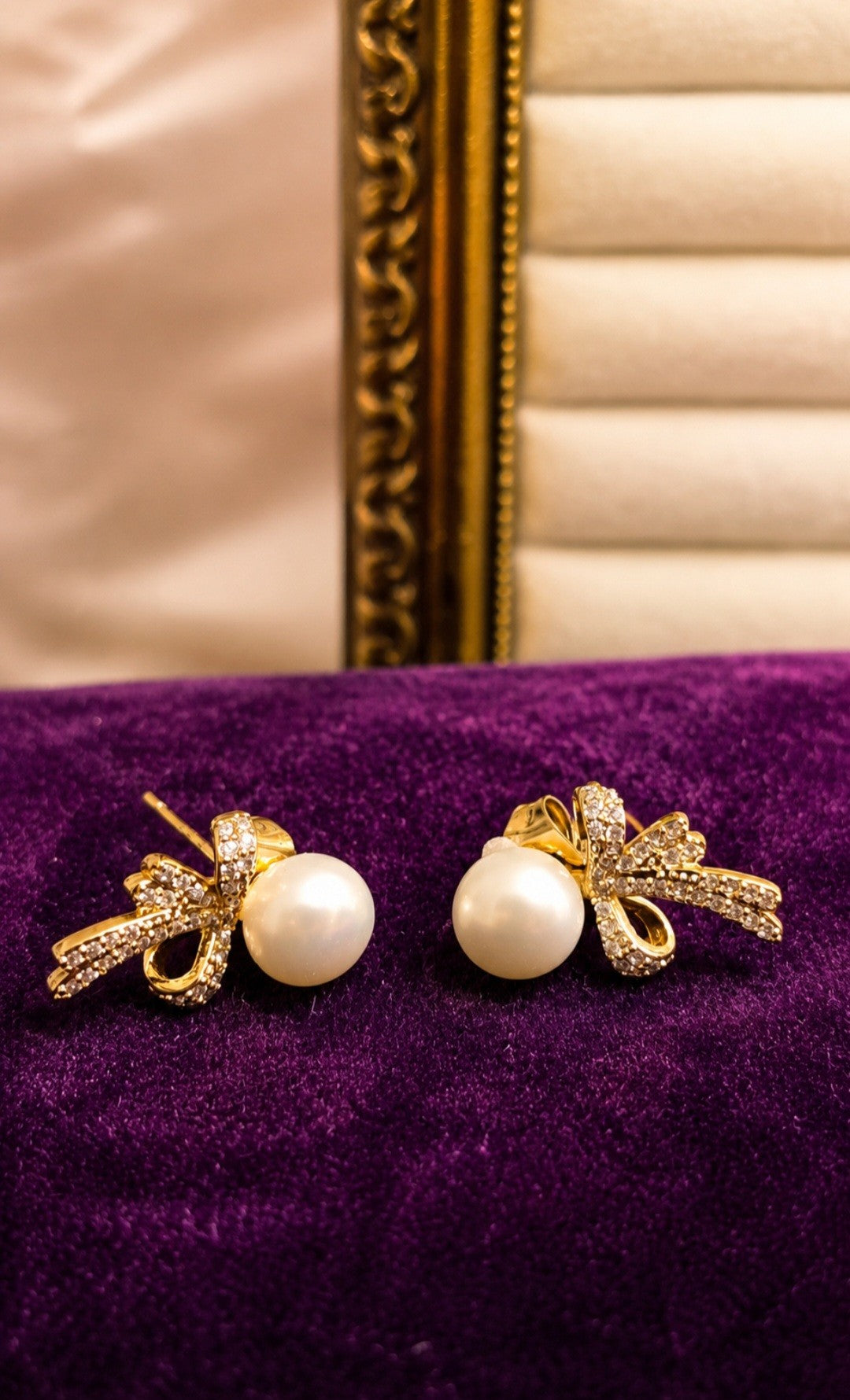 The Seraphina Bow Pearls
