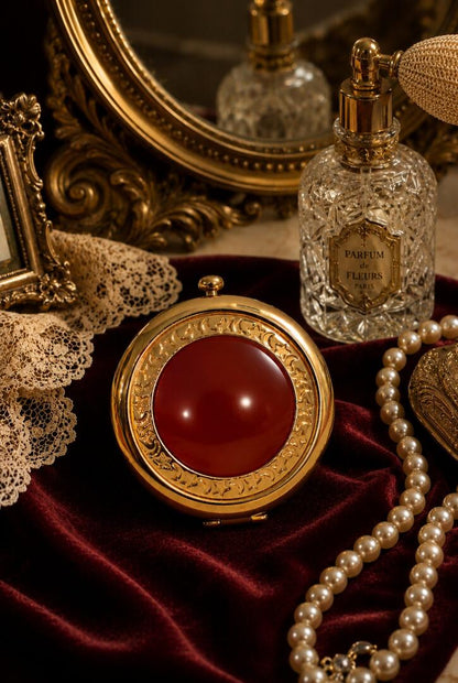 Estée Lauder “The Attitude” Celestial Mood Compact