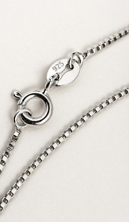 The Romantic & Regal Vibe Geometric Drop Necklace