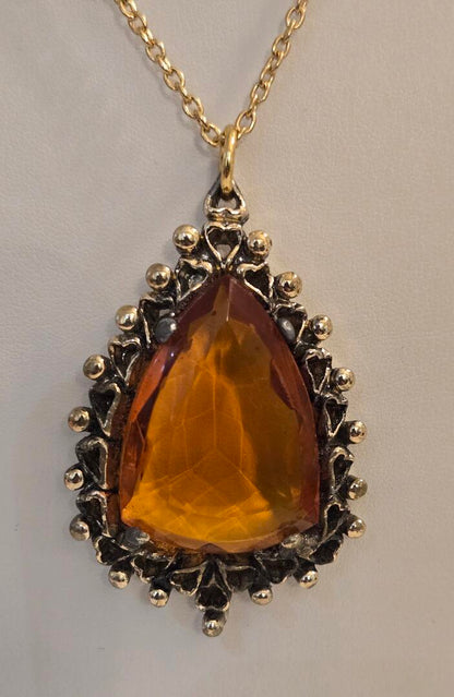 The Sovereign Citrine Pear Pendant Necklace