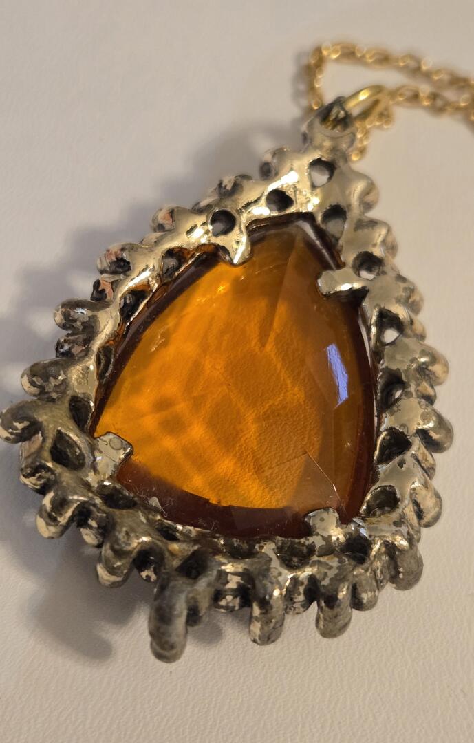 The Sovereign Citrine Pear Pendant Necklace
