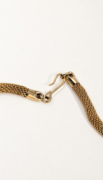 The Golden Cascade Knot