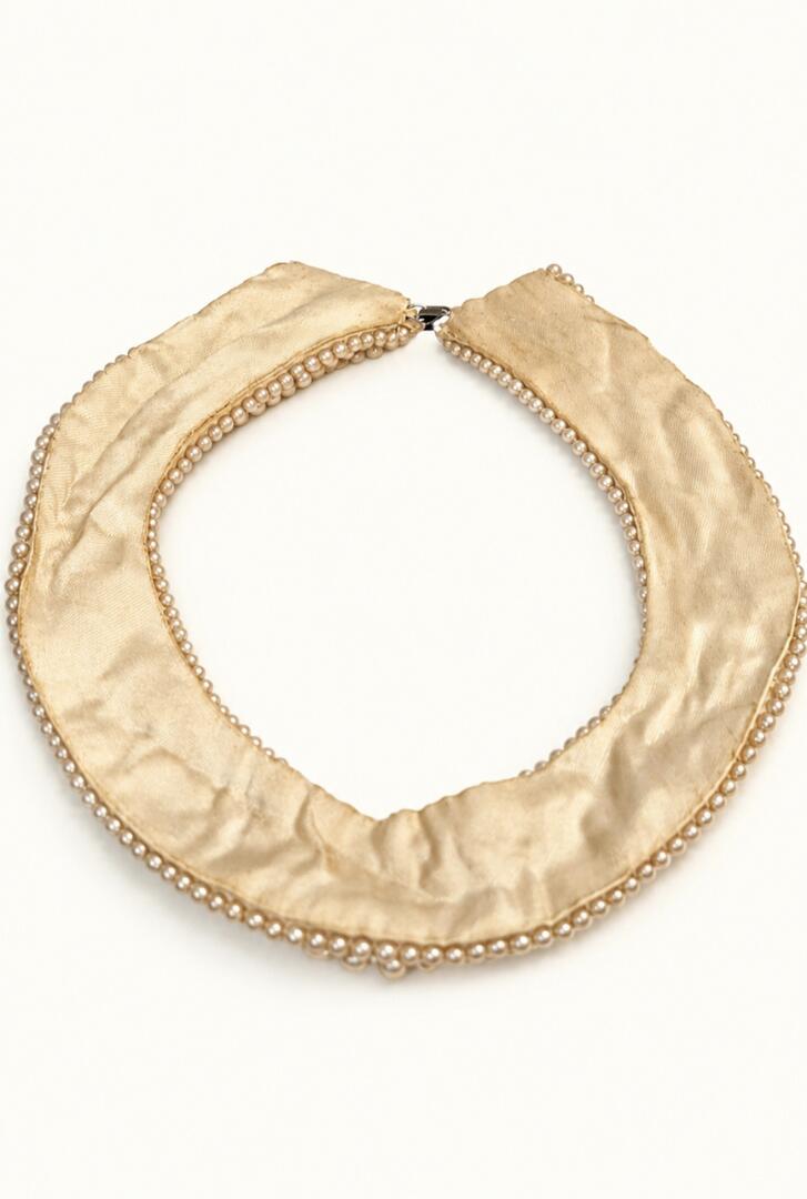 The Cleo Grand – Vintage Multi-Strand Pearl Bib Collar Necklace