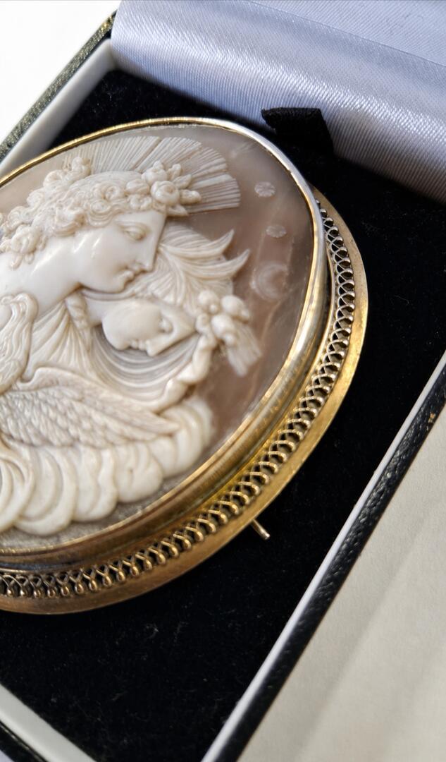 The Chariot of Dawn: Antique Victorian "Night & Day" Shell Cameo Brooch