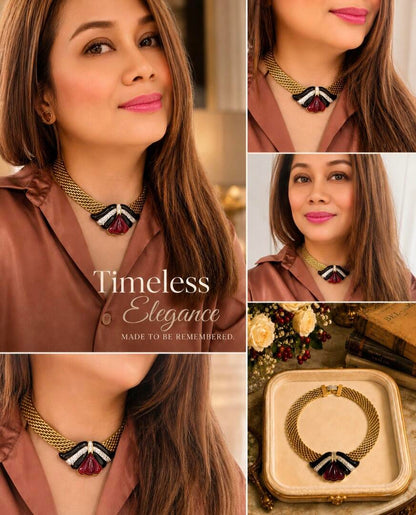 Vintage Mid-Century Gold-Tone Mesh Statement Choker