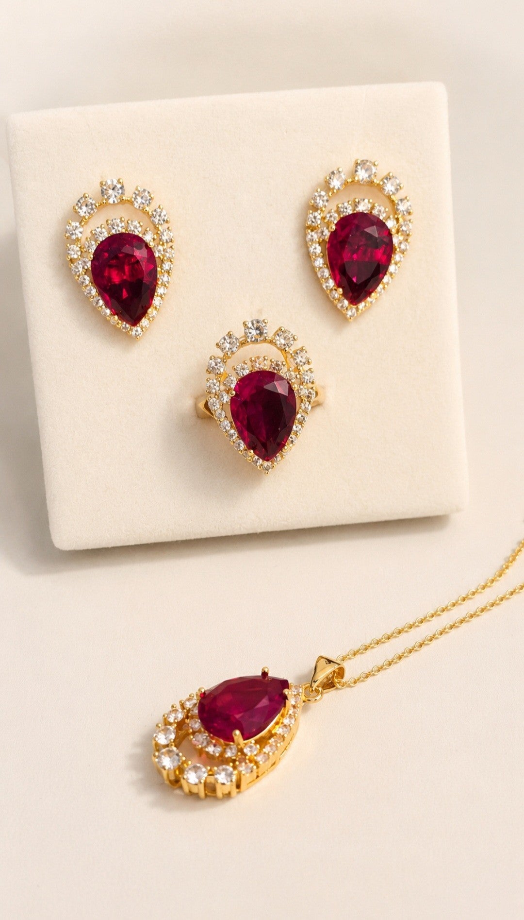 Scarlet Tear Drop Set