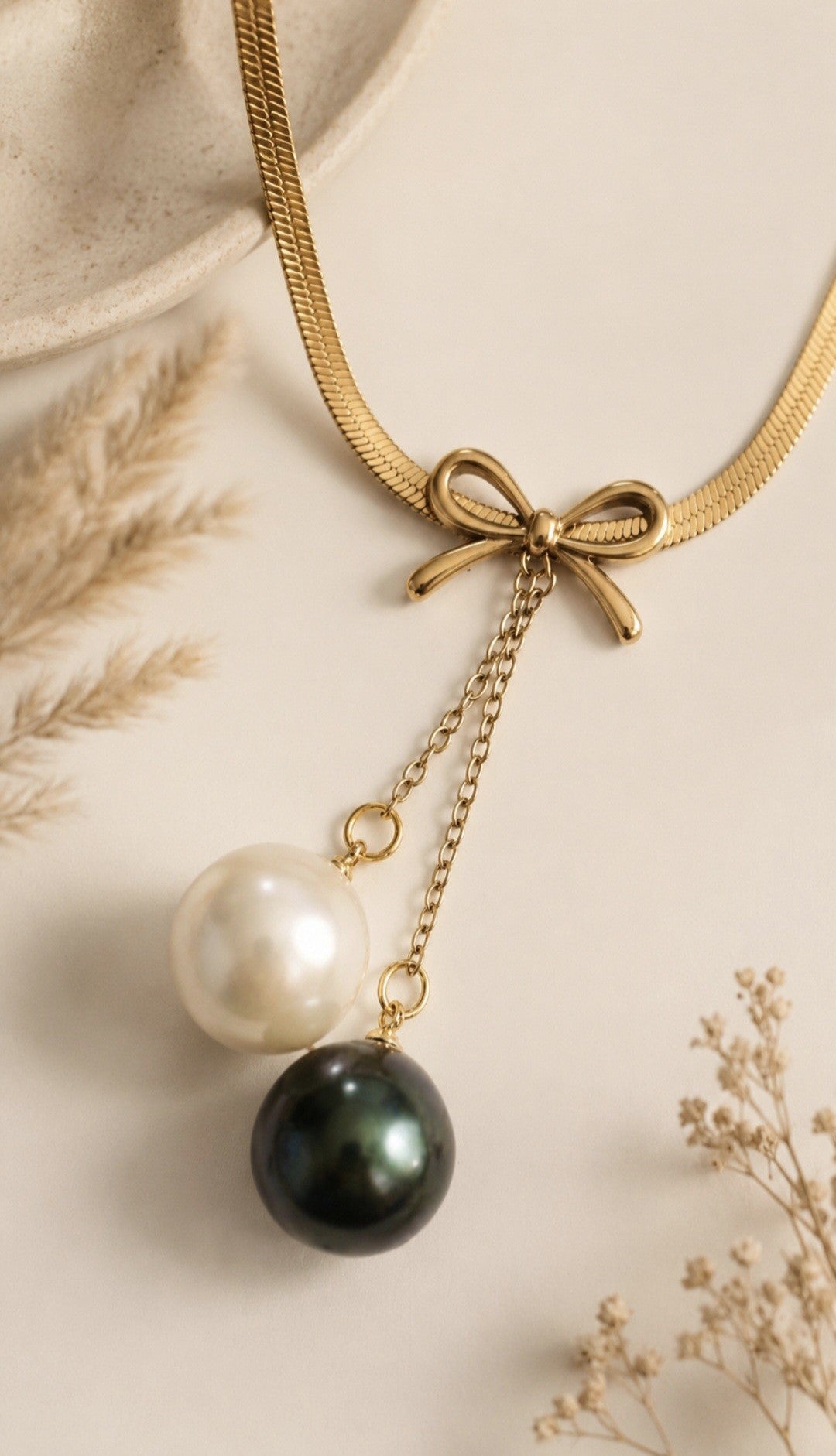 The Midnight & Ivory Bow Necklace