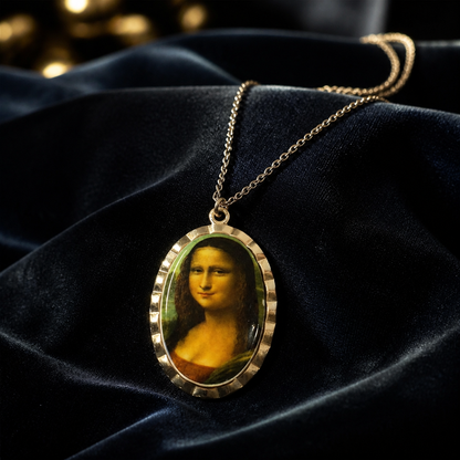 The Mona Lisa Medallion