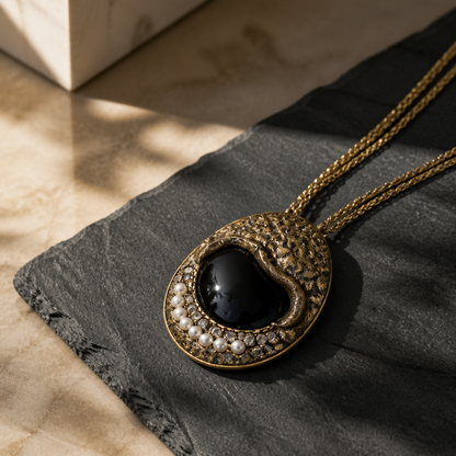 The Onyx Pearl Medallion