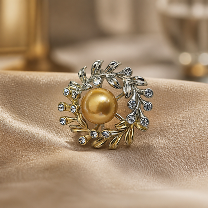 The Golden Pearl Wreath Brooch.