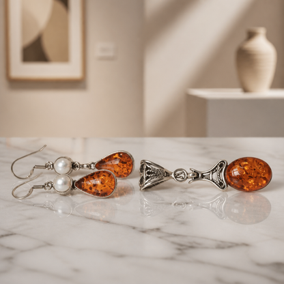 The Cognac Amber & Pearl Jewellery Set
