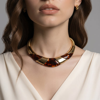 The Golden Tortoiseshell Collar Necklace