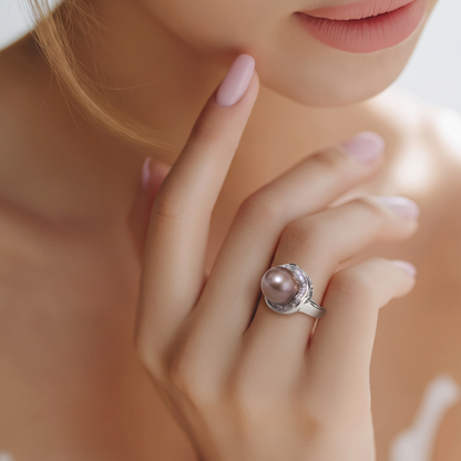 The Rosé Sovereign Edison Pearl Ring