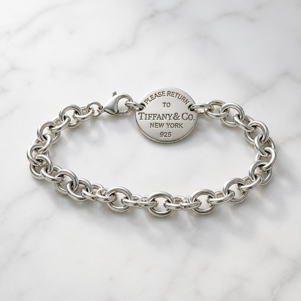 The Tiffany & Co. Return to Tiffany Oval Tag Bracelet.