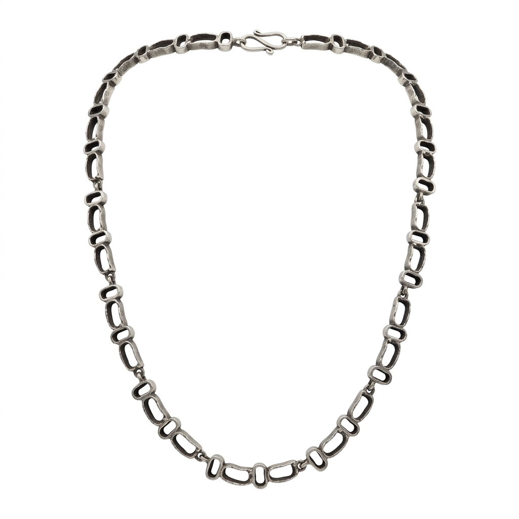 The Oxidized Geometric Link Necklace.