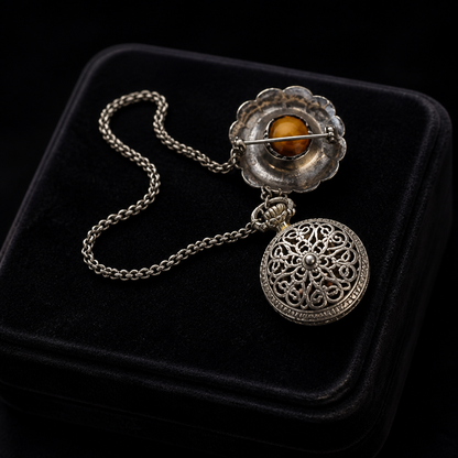 The Vintage Floral Watch Pendant.