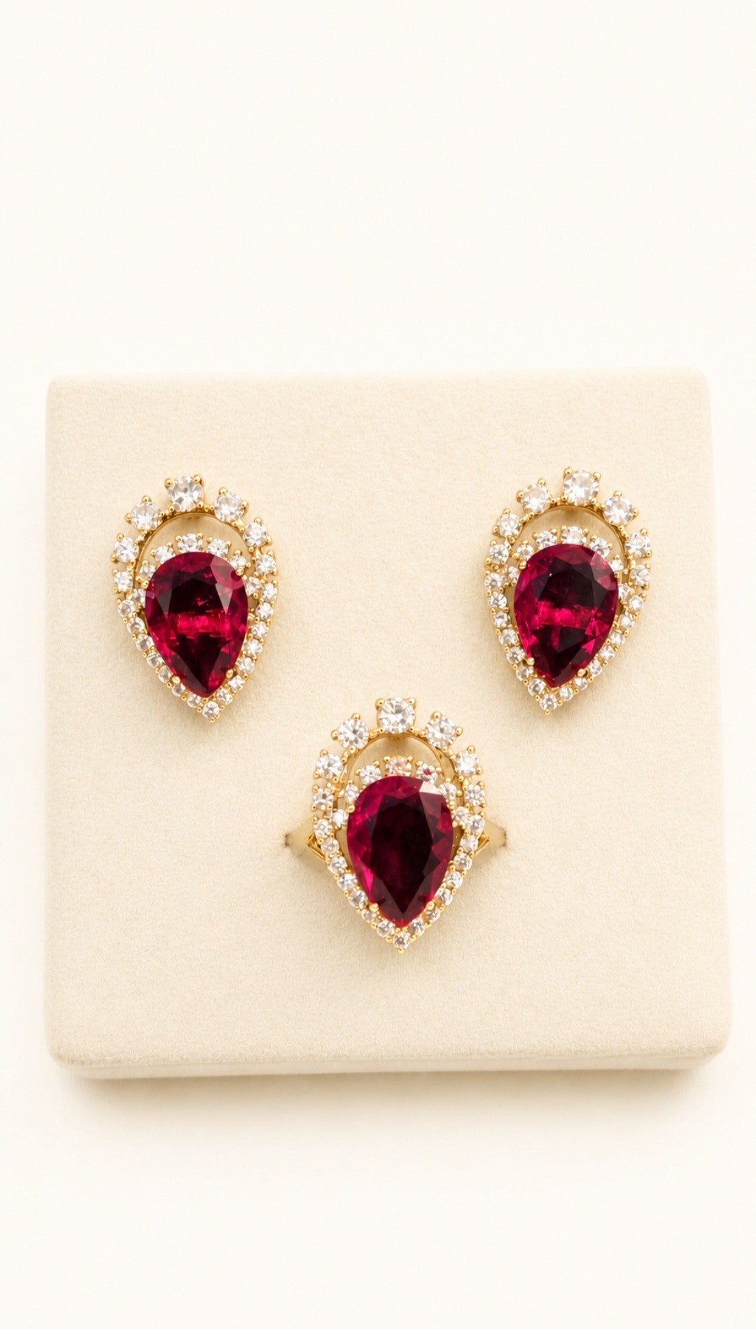 Scarlet Tear Drop Set